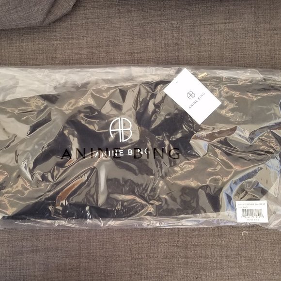 Anine Bing MEDIUM SAFFRON TOTE - Black - Picture 10 of 10